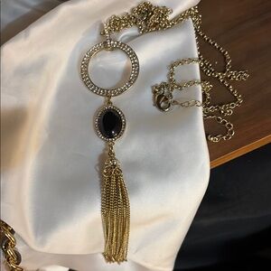 Elegant Gold and Black Pendant Necklace